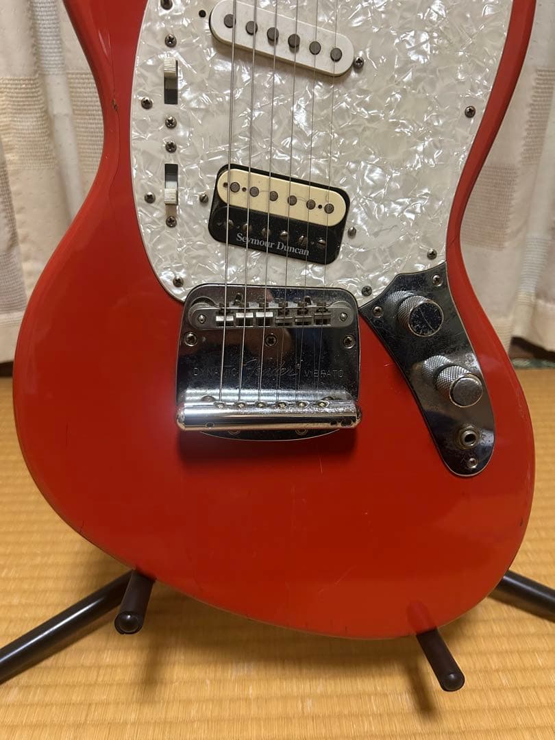 ギター Fender  Cobain Jag-Stang