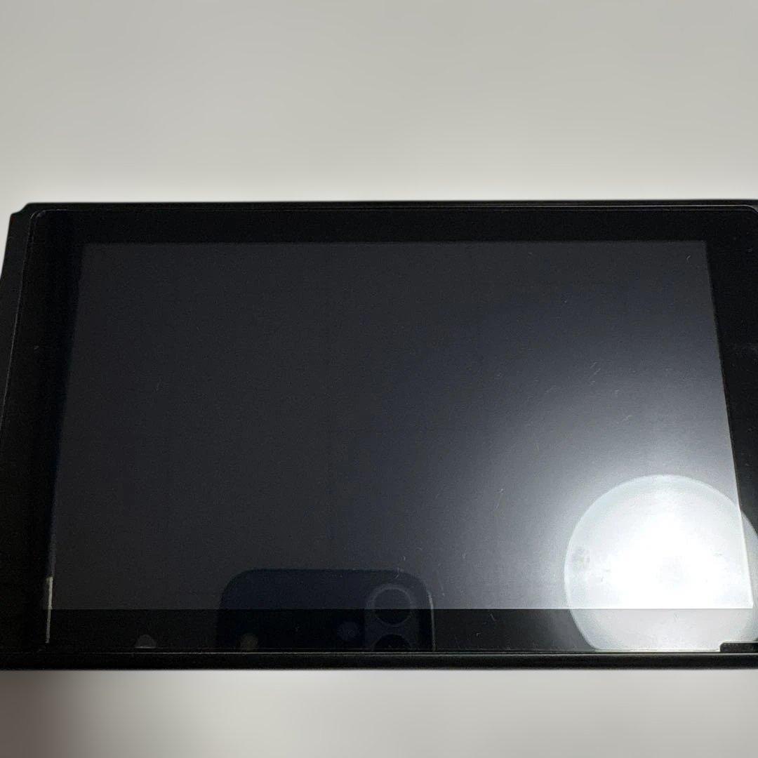 E*9様 Nintendo Switch Joy-Conはなし 本体のみ 動作品