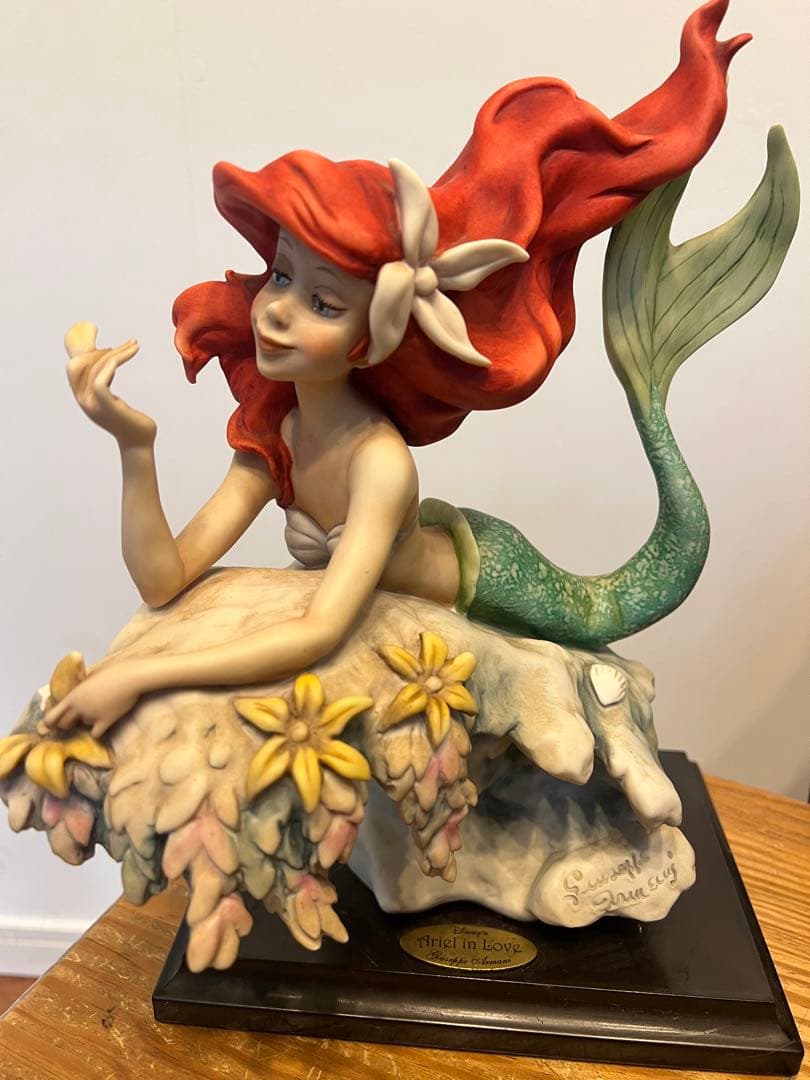 ディズニー ジュゼッペ アルマーニ フィギア 恋するアリエル 2141C