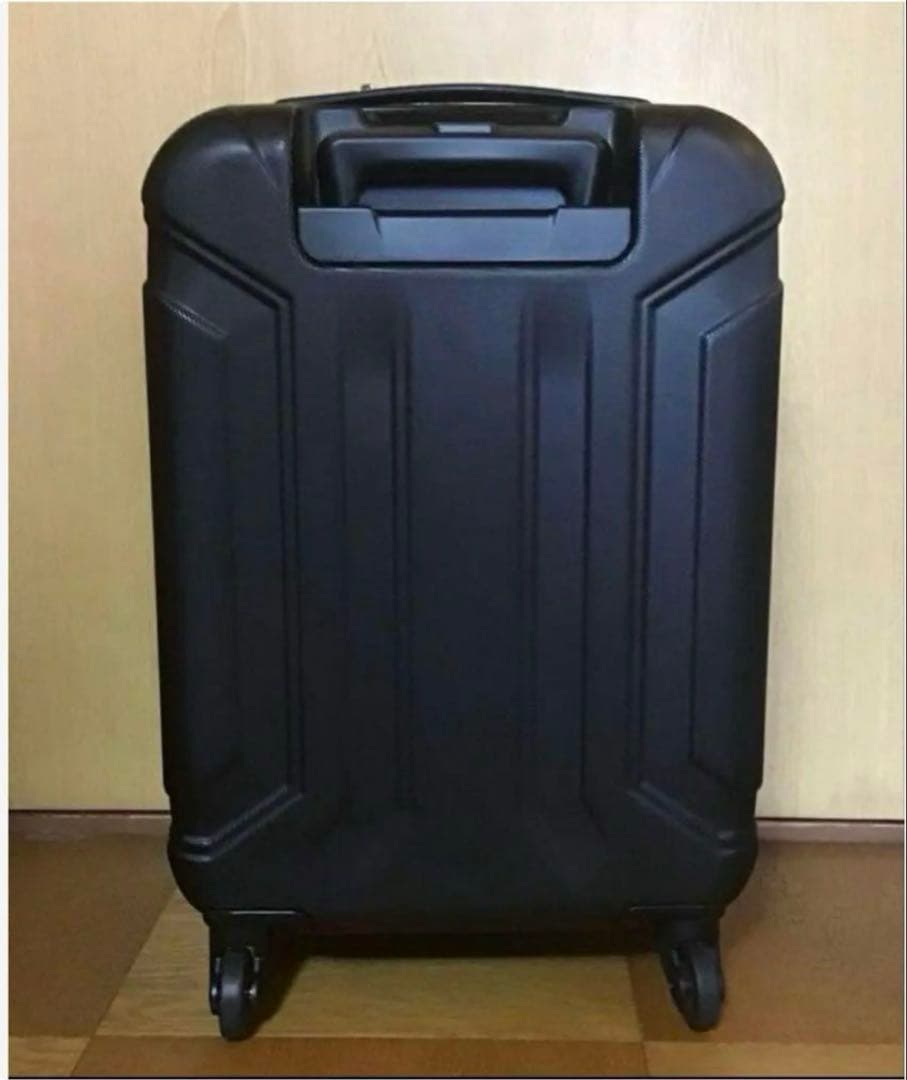 ANAオリジナル商品　機内持ち込みサイズキャリーケース