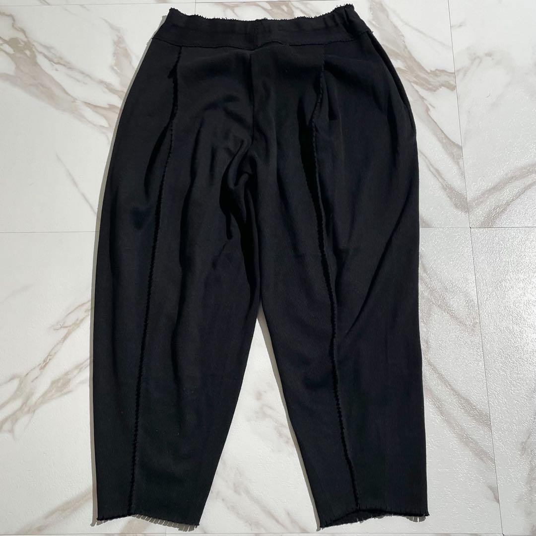 極美品 15AW◎イッセイミヤケ サルエルパンツ ストレッチ素材 ブラック 2