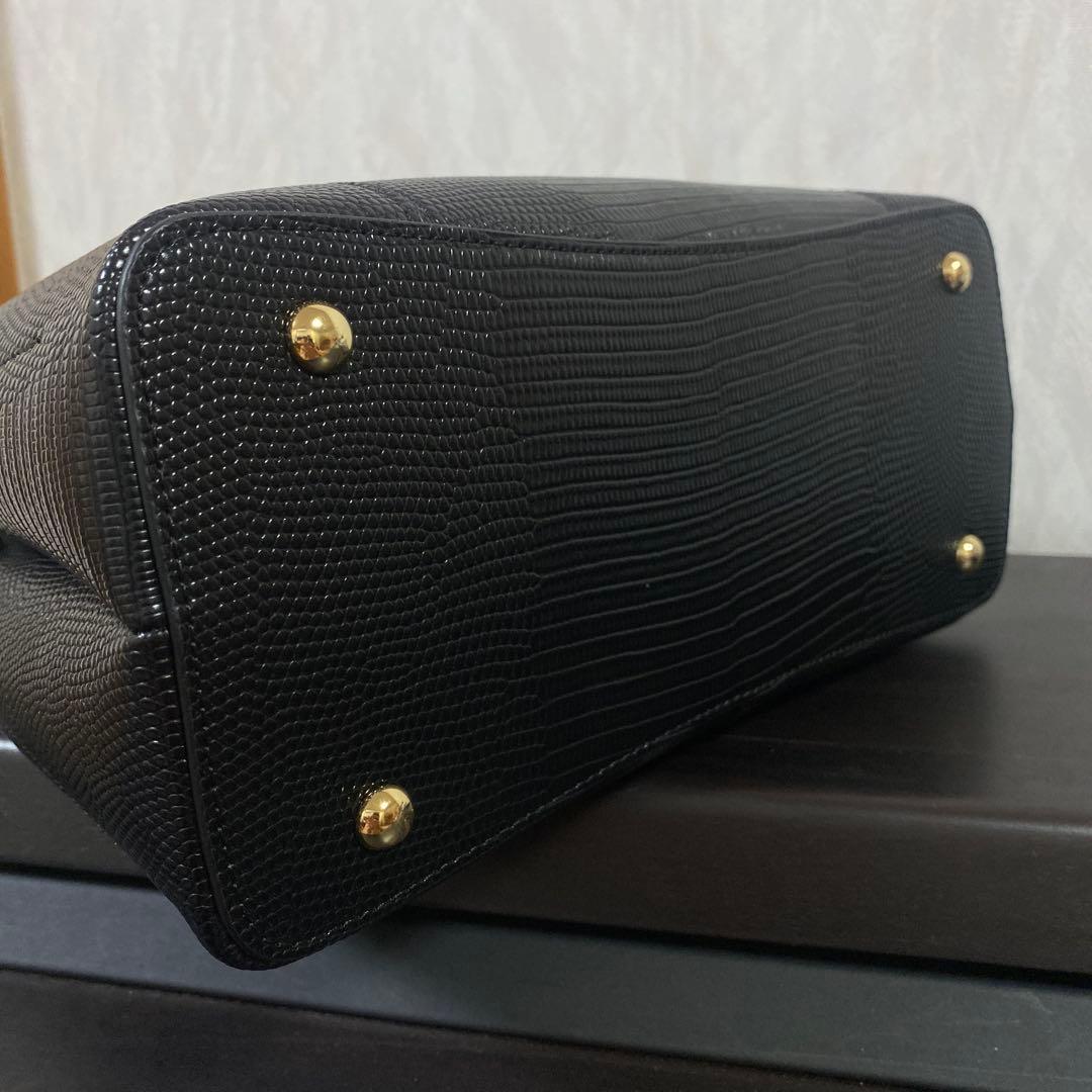 【新品未使用】リザードカタオシゴウヒスムース ハンドバッグ 黒　ダイアナ