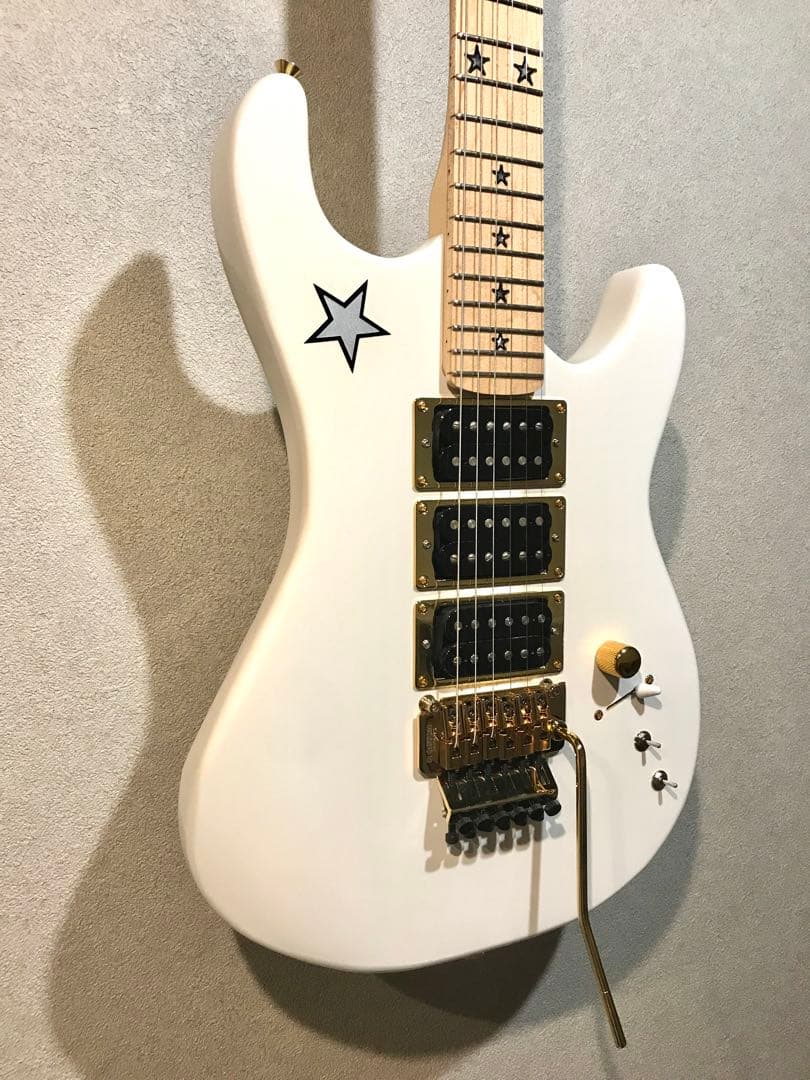 岡本さま　ボンジョビ　リッチーサンボラエレキギター