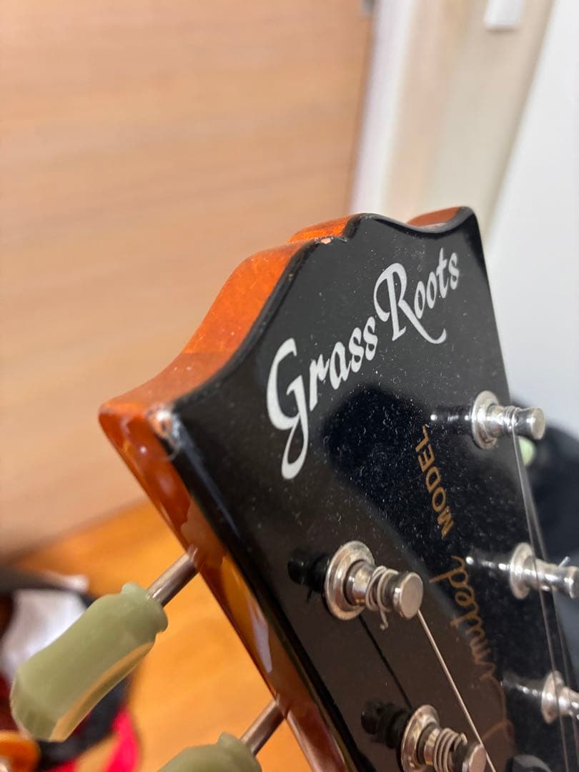 Grass Roots レスポールタイプ　ゴールドトップ