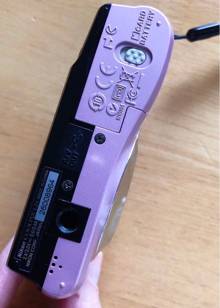 美品 NIKON COOLPIX L21 クールピクス ピンク デジカメ