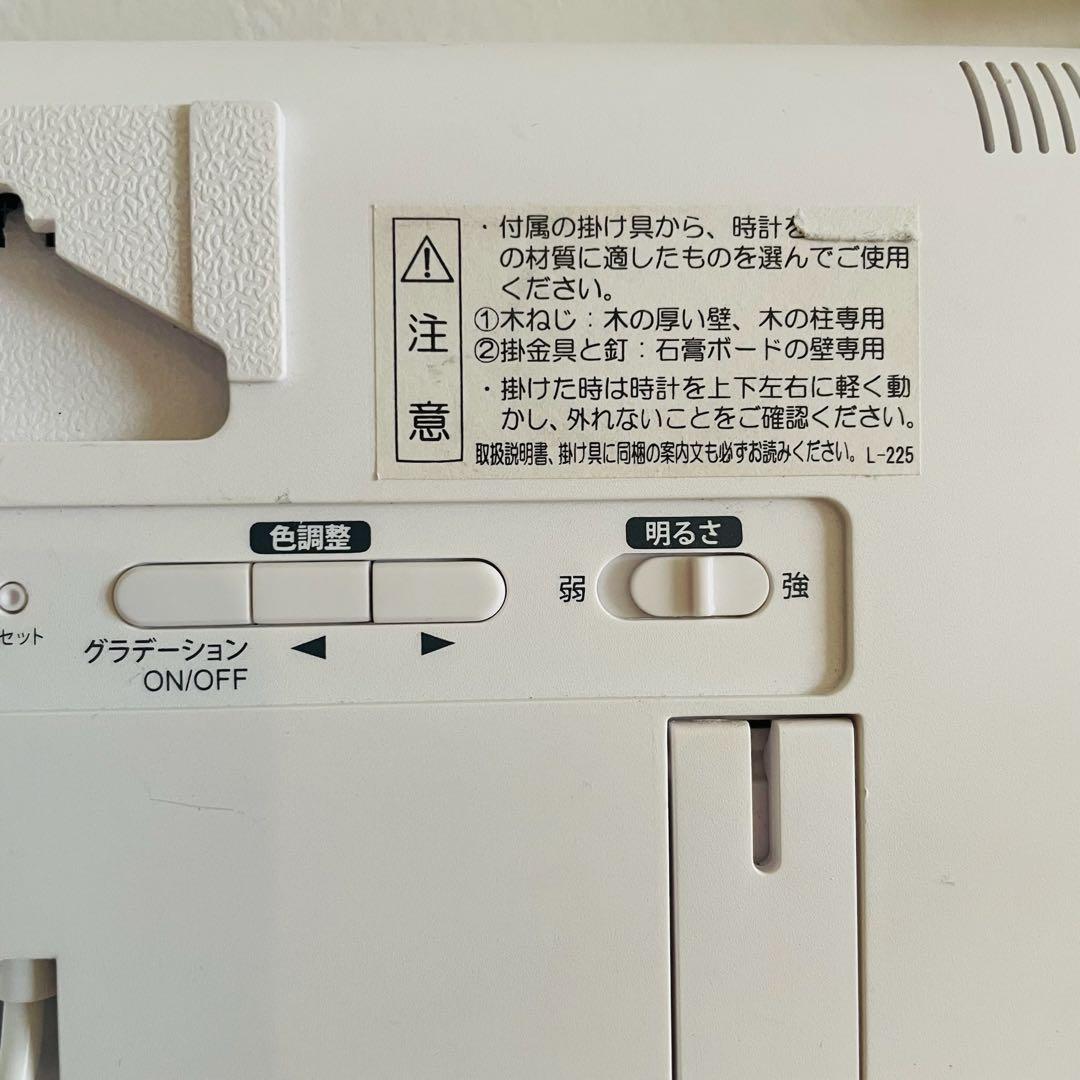 SEIKO セイコー 電波時計 デジタル　置時計 DL208W