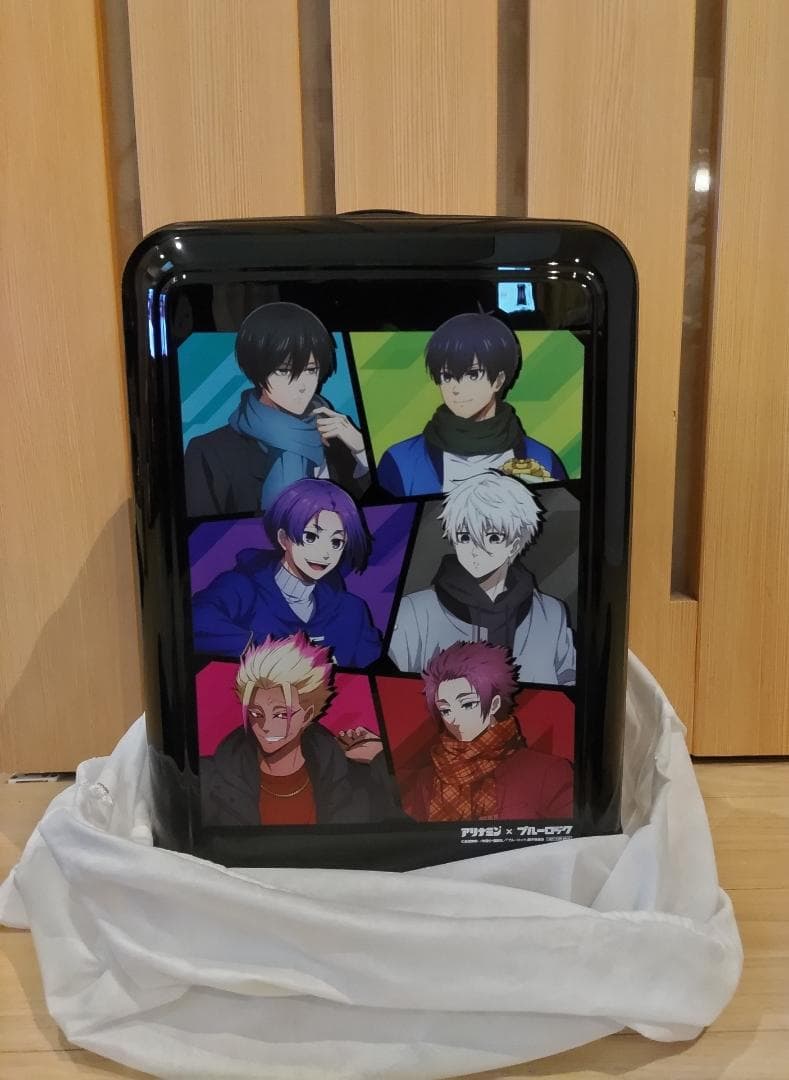 ブルーロック　キャリーケース 非売品