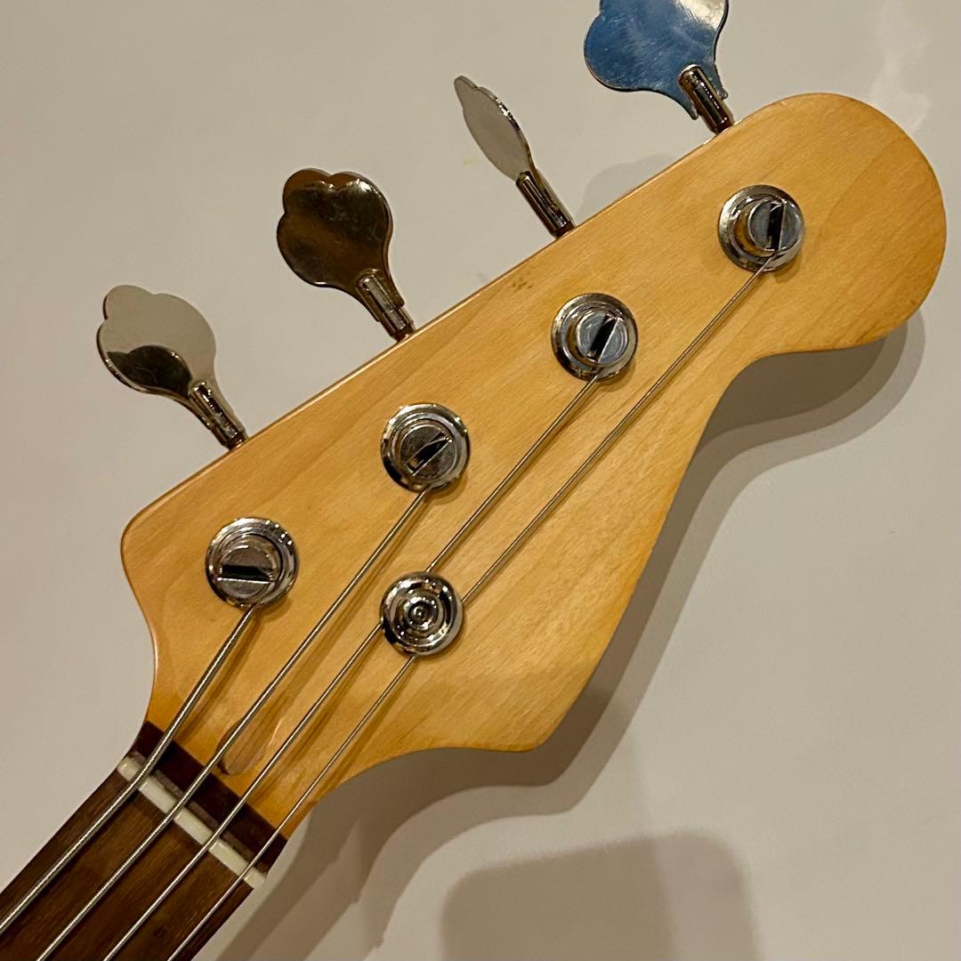 Smooth JAZZ.com プレシジョンベース　3トーンサンバースト