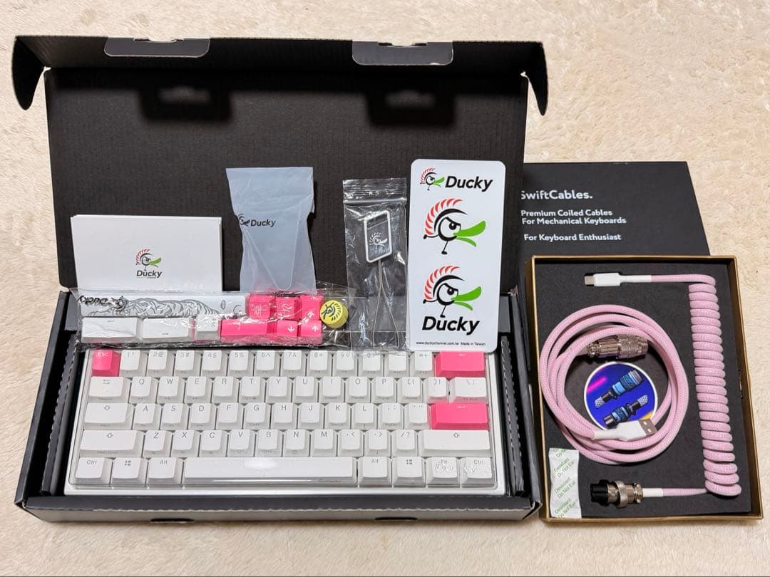 専用Ducky One 3 Mini 60% keyboard 銀軸