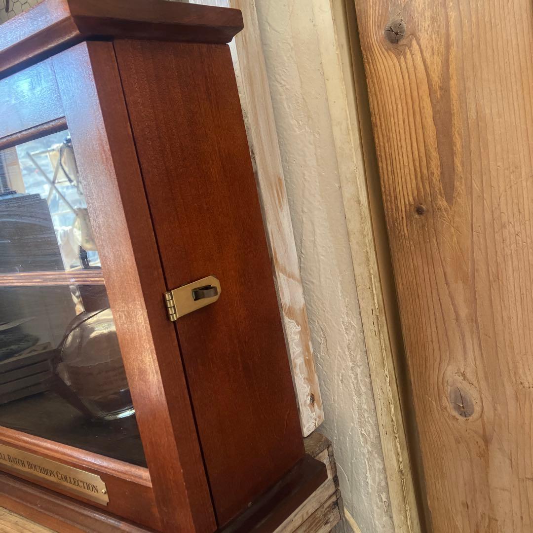 ビンテージ　ケース　バーボンケース ディスプレイ棚　飾り棚