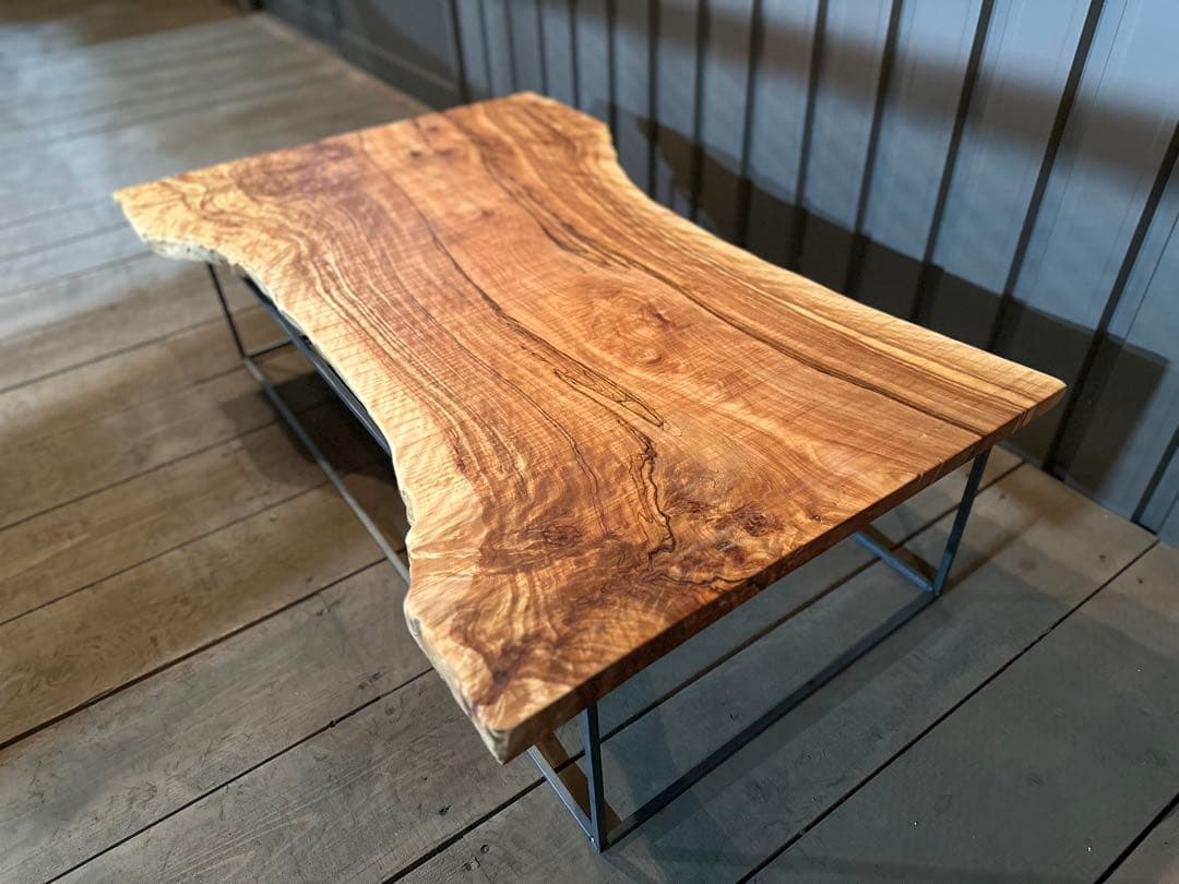 【最終価格！早い者勝ち！】栃　トチ　一枚板テーブル　店舗什器　ディスプレイ