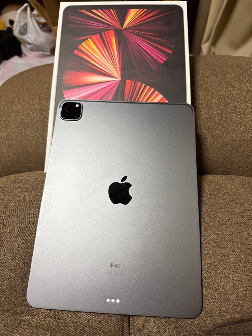 iPad Pro (第3世代) 11インチ スペースグレイ 本体