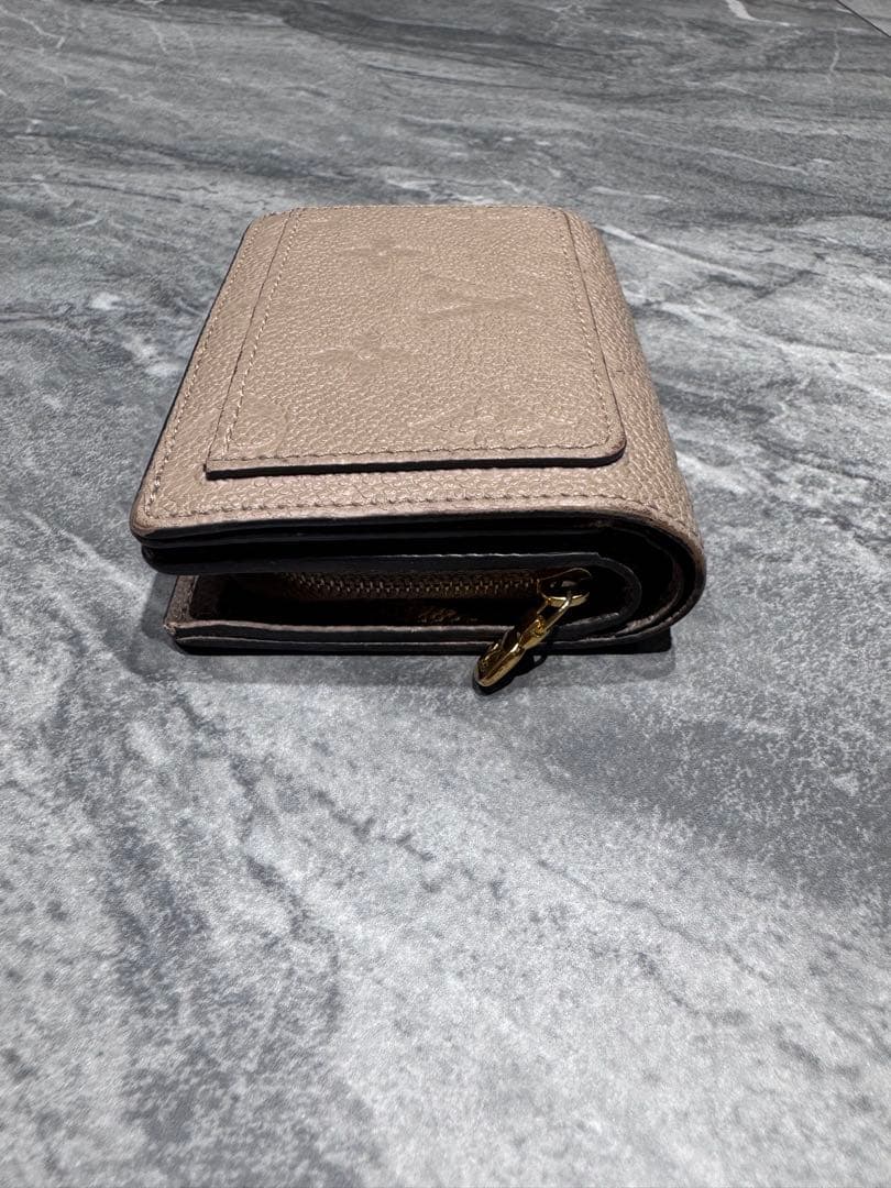 Louis Vuitton ポルトフォイユ　クレア　トゥルトレール　二つ折り財布