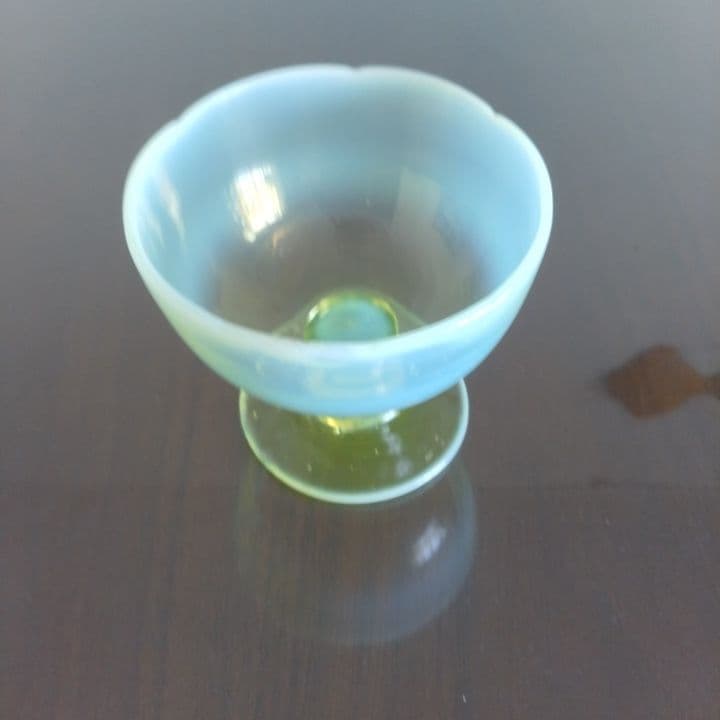 和ガラス 乳白ガラス被せ ウランガラス 2色氷コップ 大正ロマン