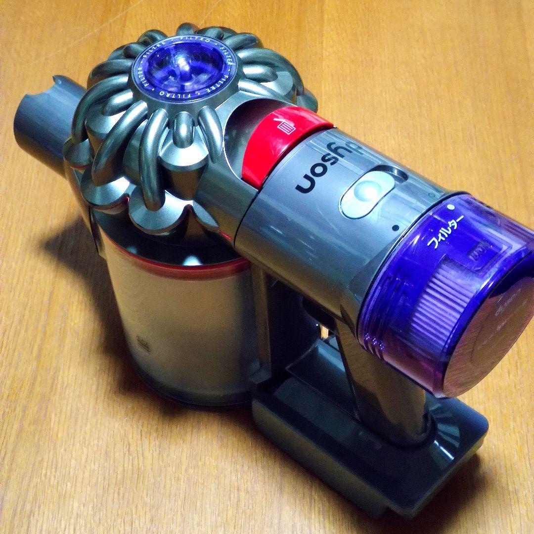 ダイソンV8 SV10K掃除機＋マキタ18vアダプターセット分解清掃済み 動作品