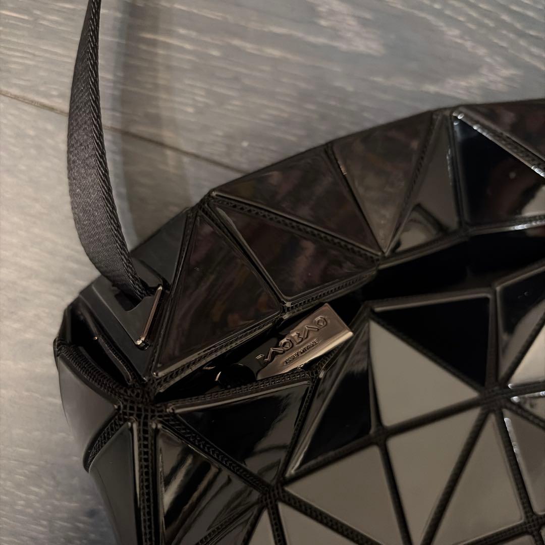 ISSEY MIYAKE BAO BAO ブラック ショルダーバッグ