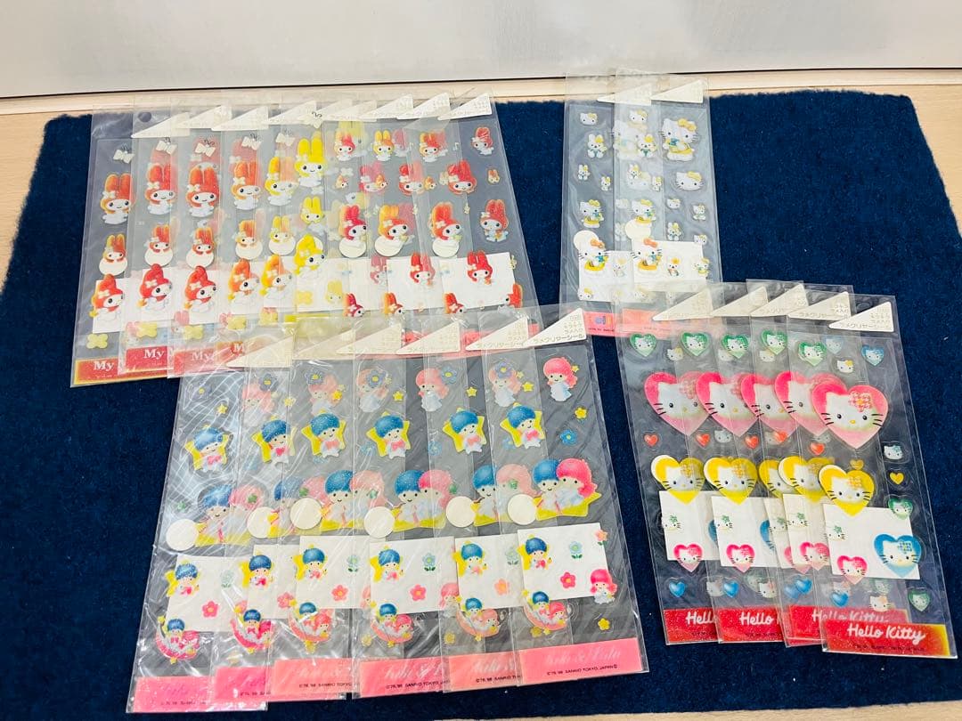【新品未開封】サンリオ　ラメクリヤーシール　まとめ　平成レトロ