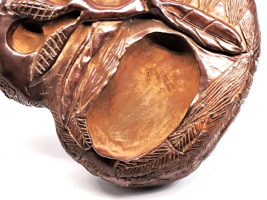 【 獺図木硯 】　カワウソ容彫り　骨董 　桐箱付き