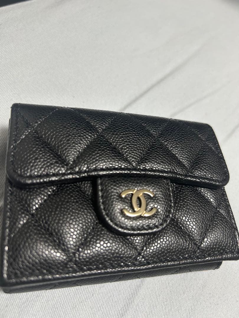 シャネル　三つ折り財布　マトラッセ　極美品　ほぼ付属品有り