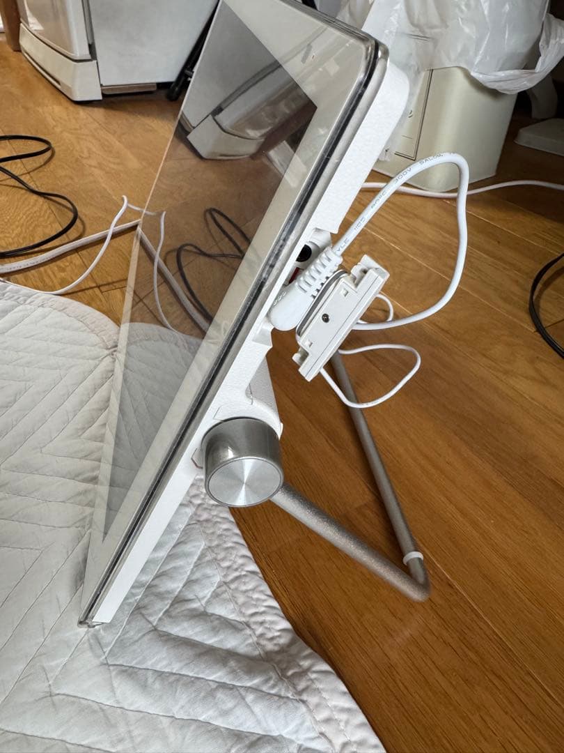 Panasonic ポータブルテレビ UN-15TD9 ホワイト 中古　美品