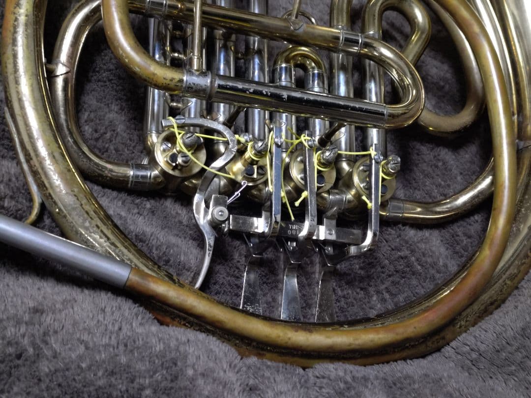 【週末限定値下げ】YAMAHA B♭フレンチホルン YHR321