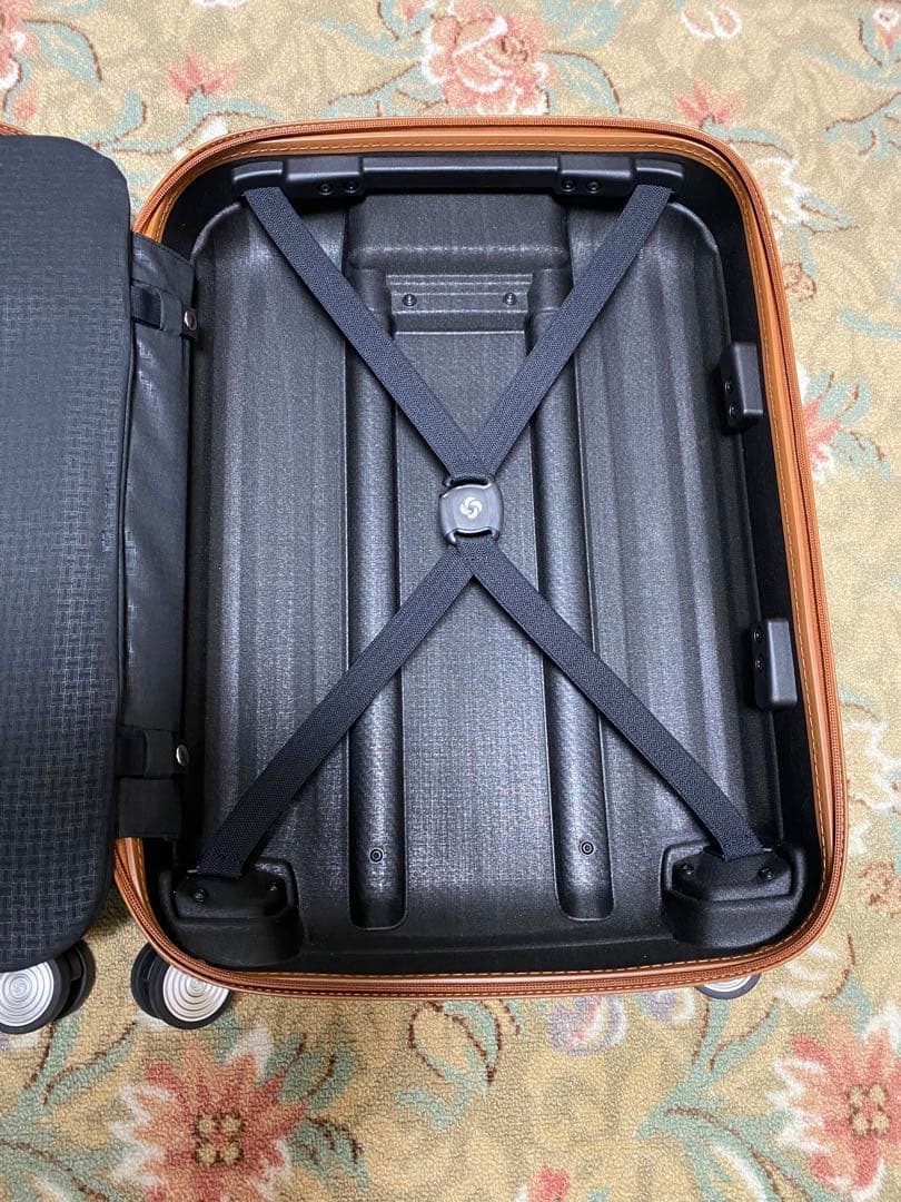 サムソナイトブラックレーベル　ライトキューブ デラックス スピナー 55/20