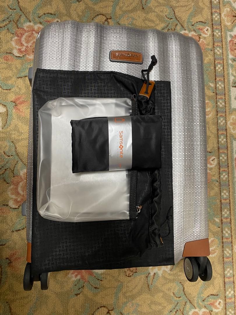 サムソナイトブラックレーベル　ライトキューブ デラックス スピナー 55/20