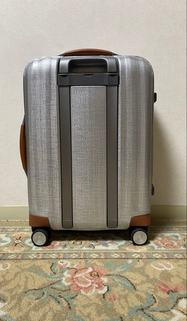 サムソナイトブラックレーベル　ライトキューブ デラックス スピナー 55/20