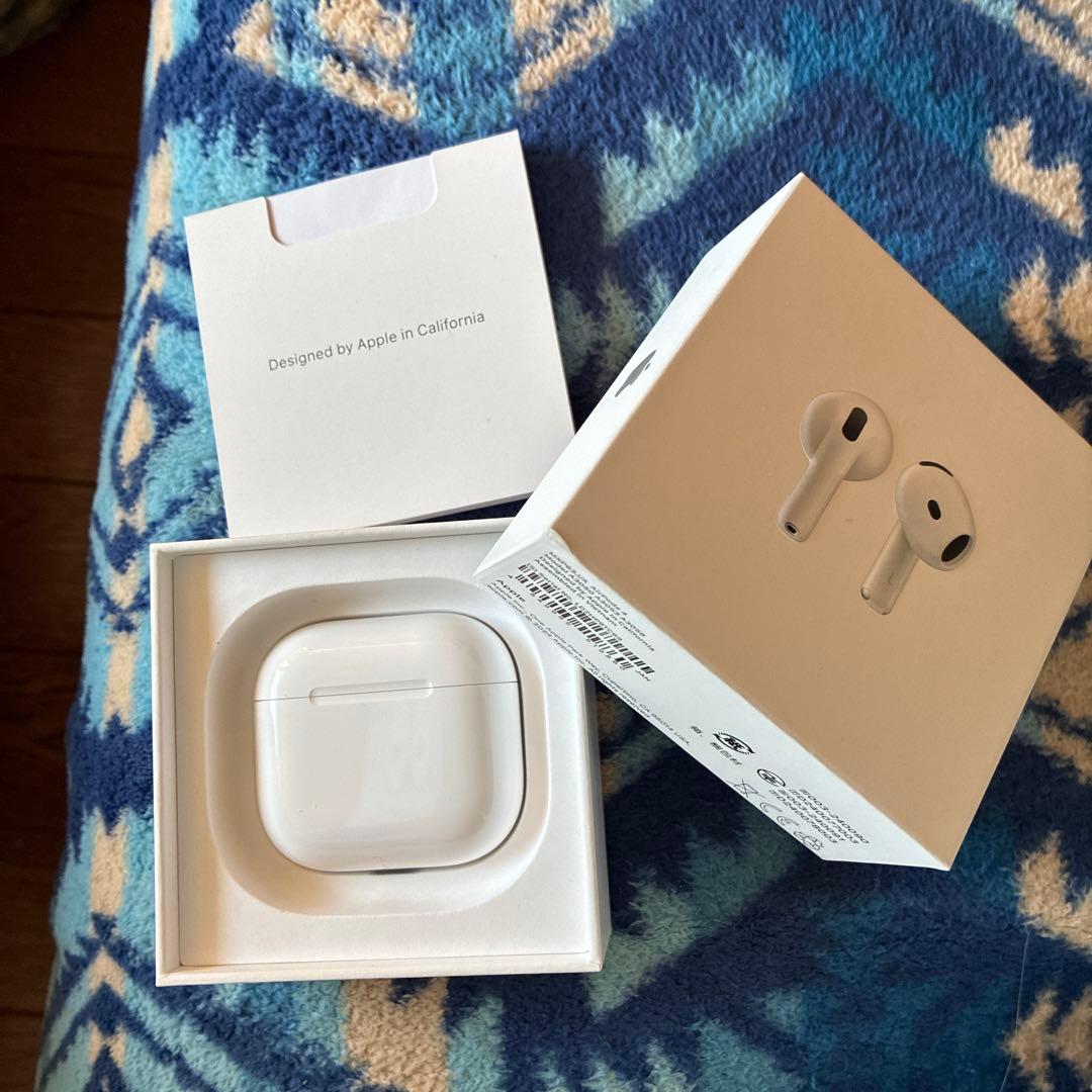 Apple AirPods4本体 ホワイト　新品正規品
