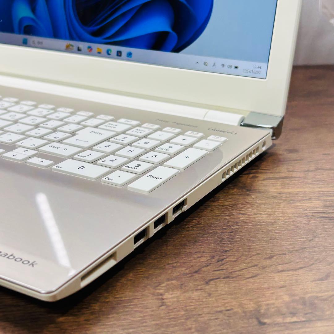 第8世代corei7✨️16GB/SSD/Windows11/オフィス付きノート