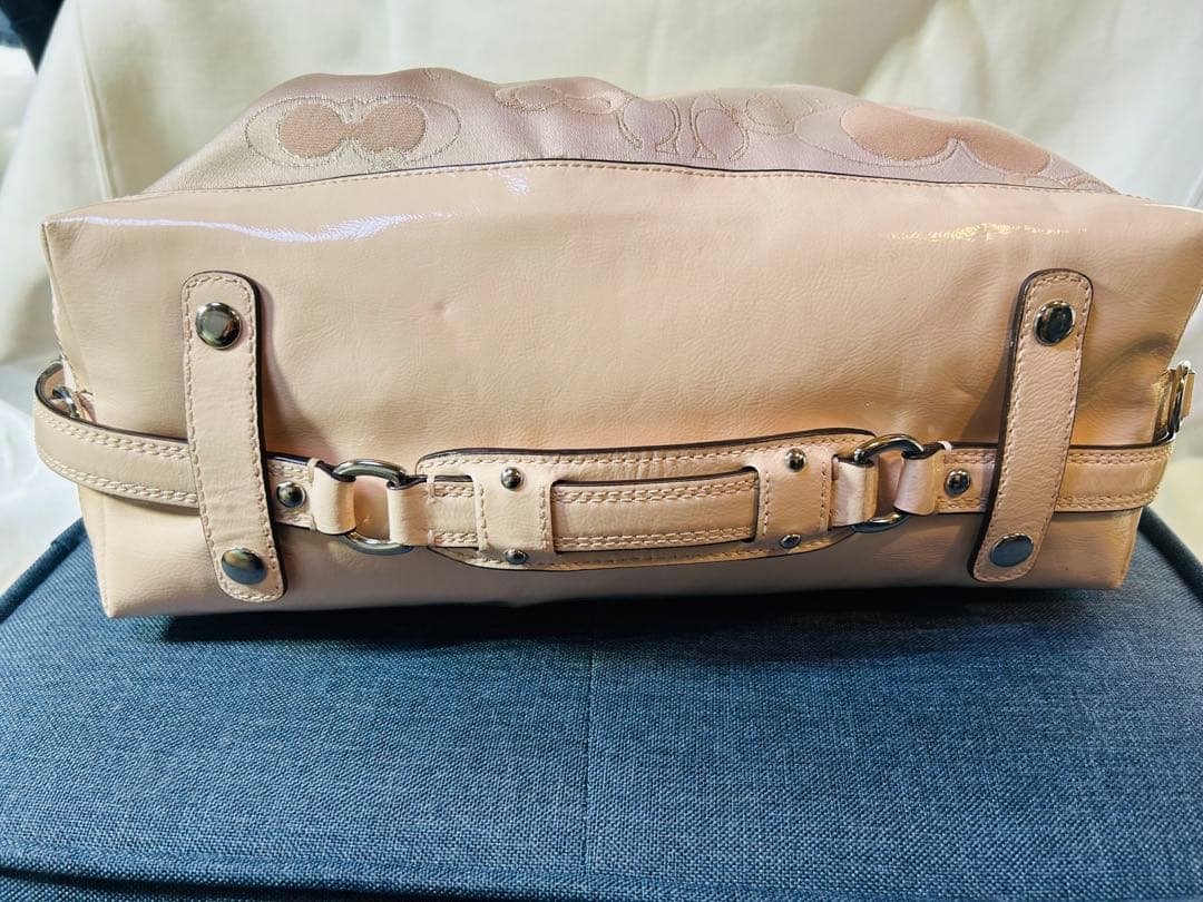 Coach 薄いピンクハンドバッグ