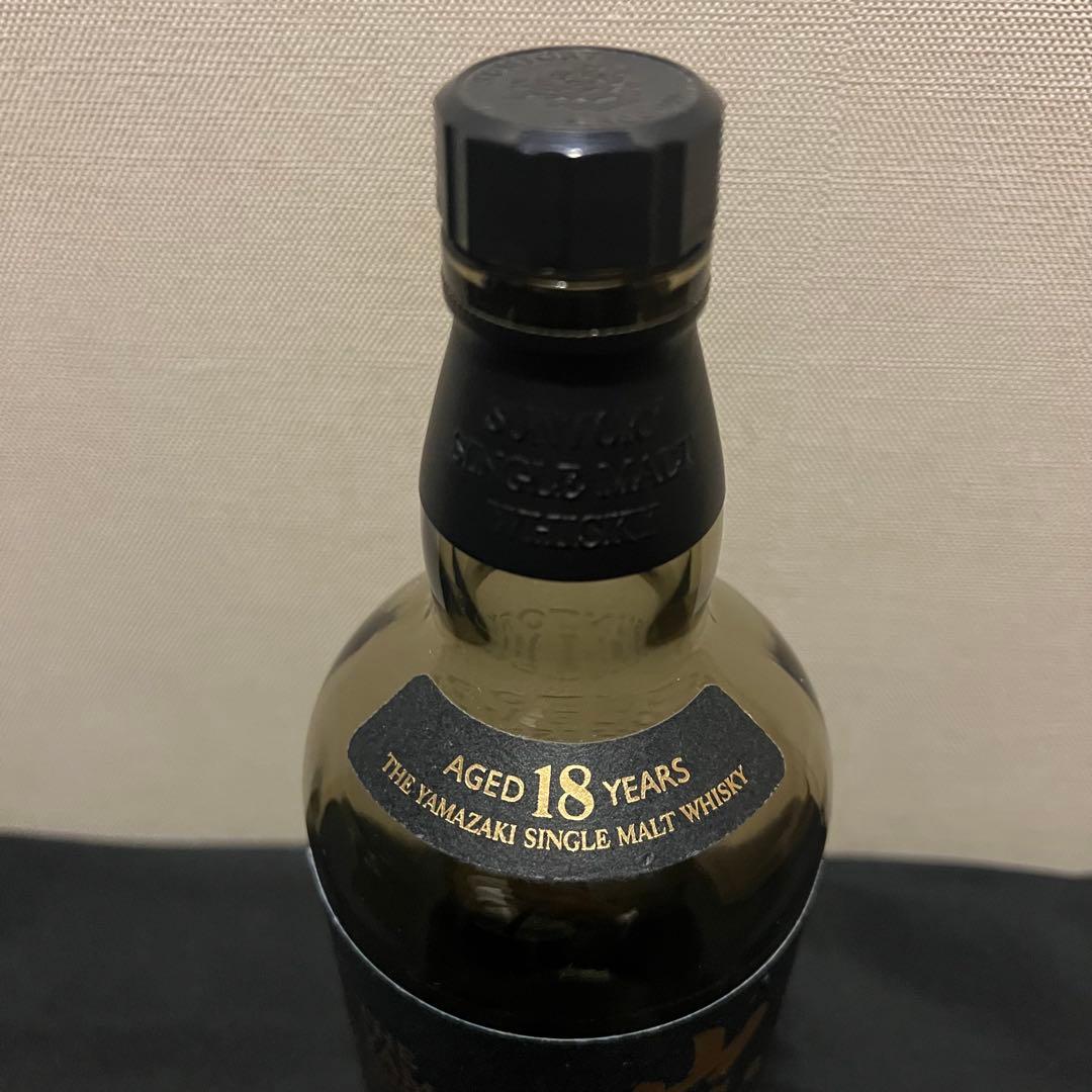 サントリー　山崎18年 シングルモルトウイスキー　空瓶　1本