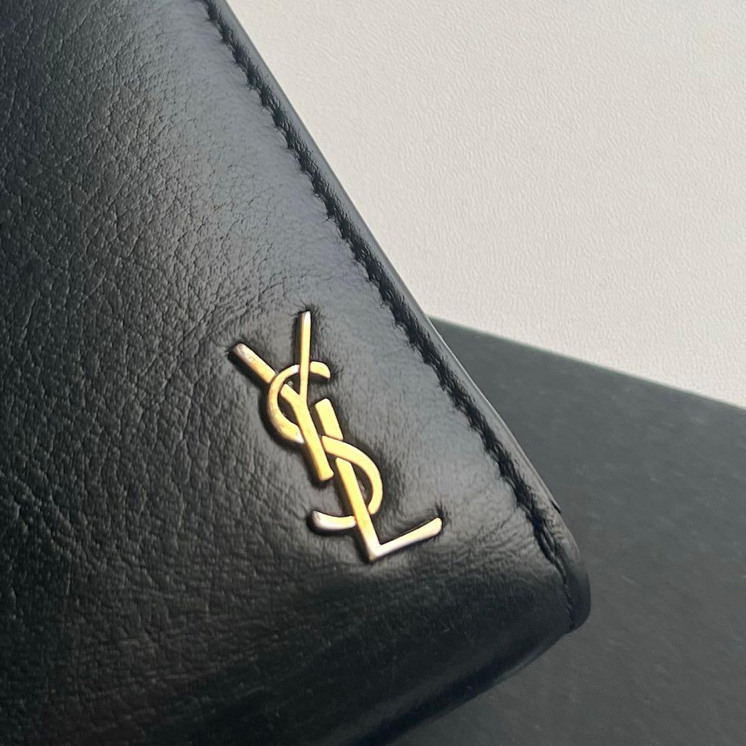 29 極上美品 SAINTLAURENT イヴサンローラン 2つ折り財布