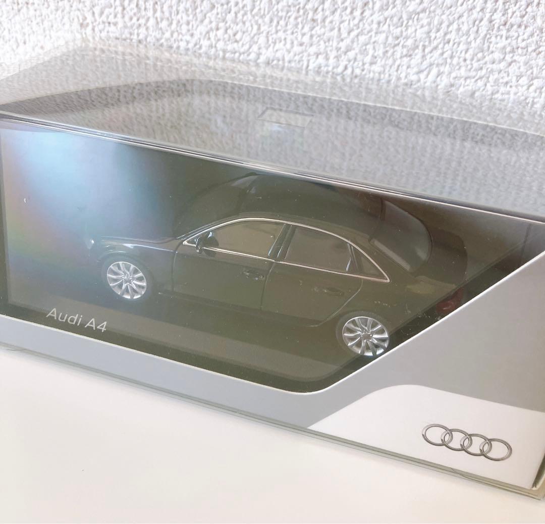 ☆新品☆ミニカー 1/43 アウディ A4 セダン ファントムブラック