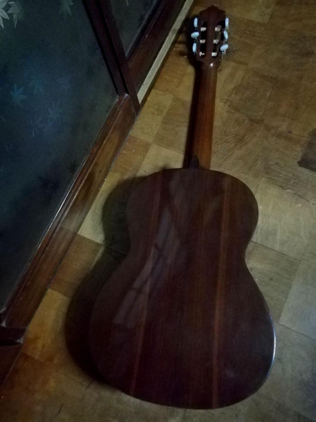春日 クラシックギター♪