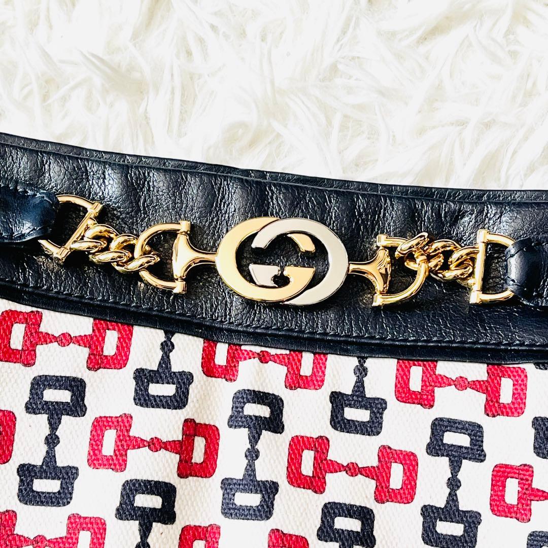 【新品タグ付き✨】GUCCI　ひざ丈スカート　ズゥミ金具　ホースビット柄　レザー