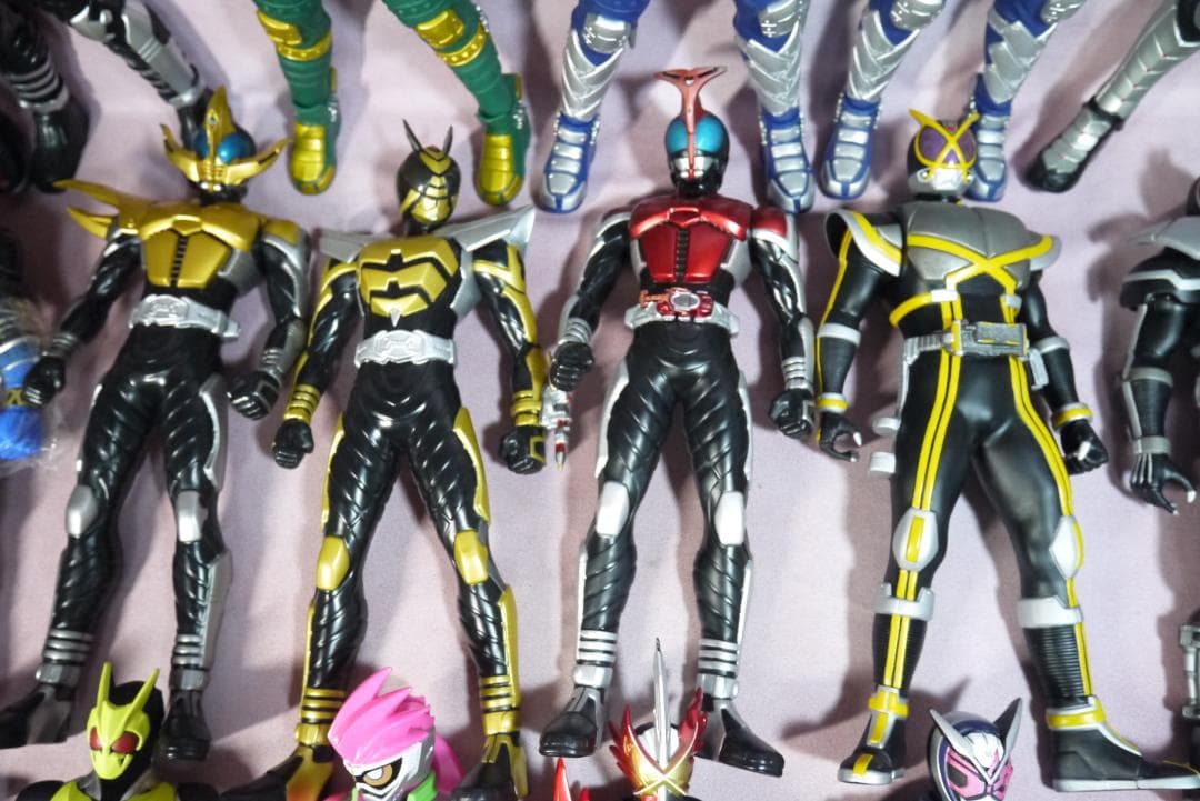 ビッグサイズソフビフィギュア　仮面ライダー鎧武・ファイズ・カブトほか　20体