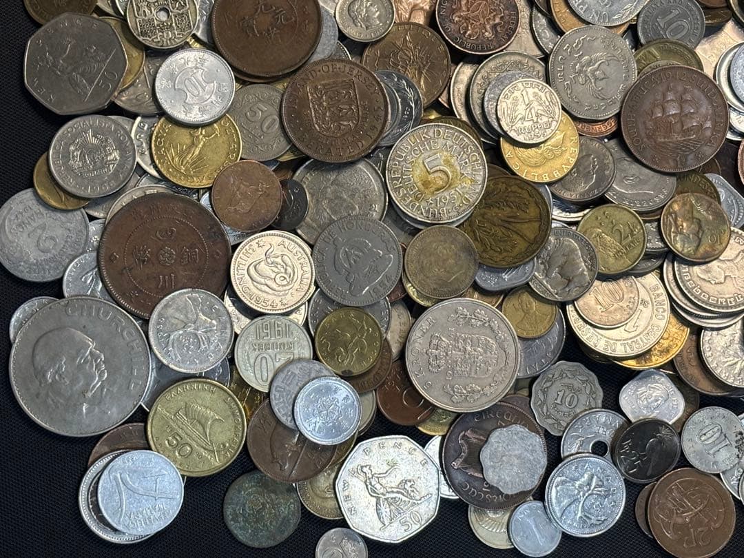 ミ*モ様 古銭　外国　銀貨　まとめて　4キロ以上　アンティーク　海外硬貨