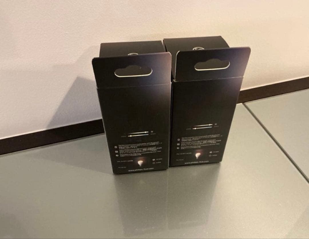 PHILIPS hue White Ambiance LED電球 2個セット×2