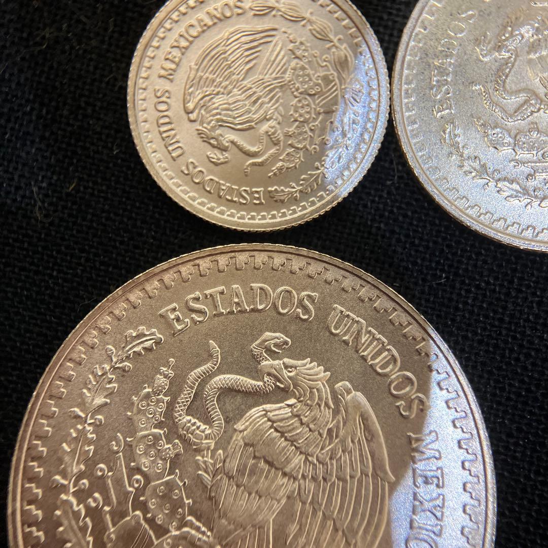 ダ*ー様 メキシコ リベルタード銀貨 2000年