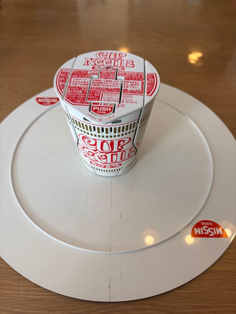 NISSIN カップヌードル ロボタイマー「花のワルツを踊る」