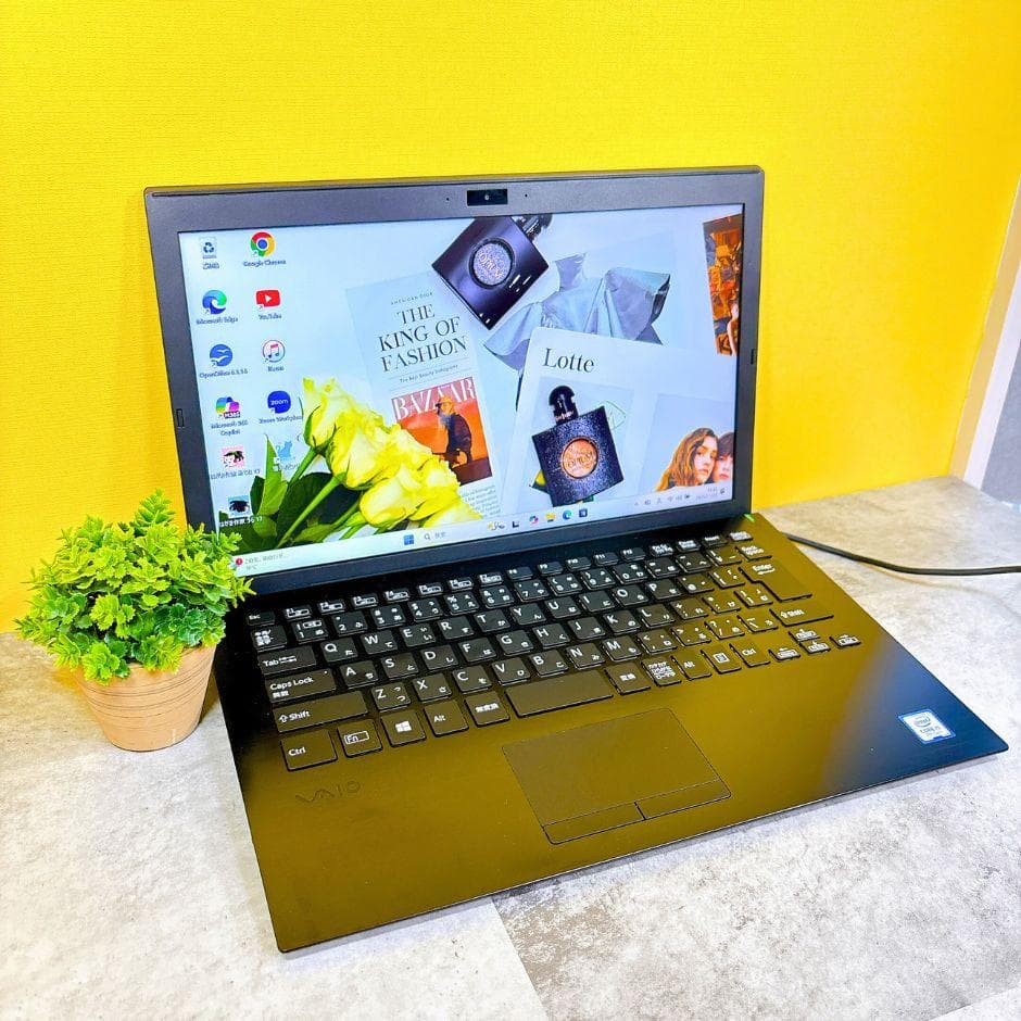 小型軽量❣ⅰ5✨SSDで快適 フルHD カメラ付き 仕事趣味 Windows11