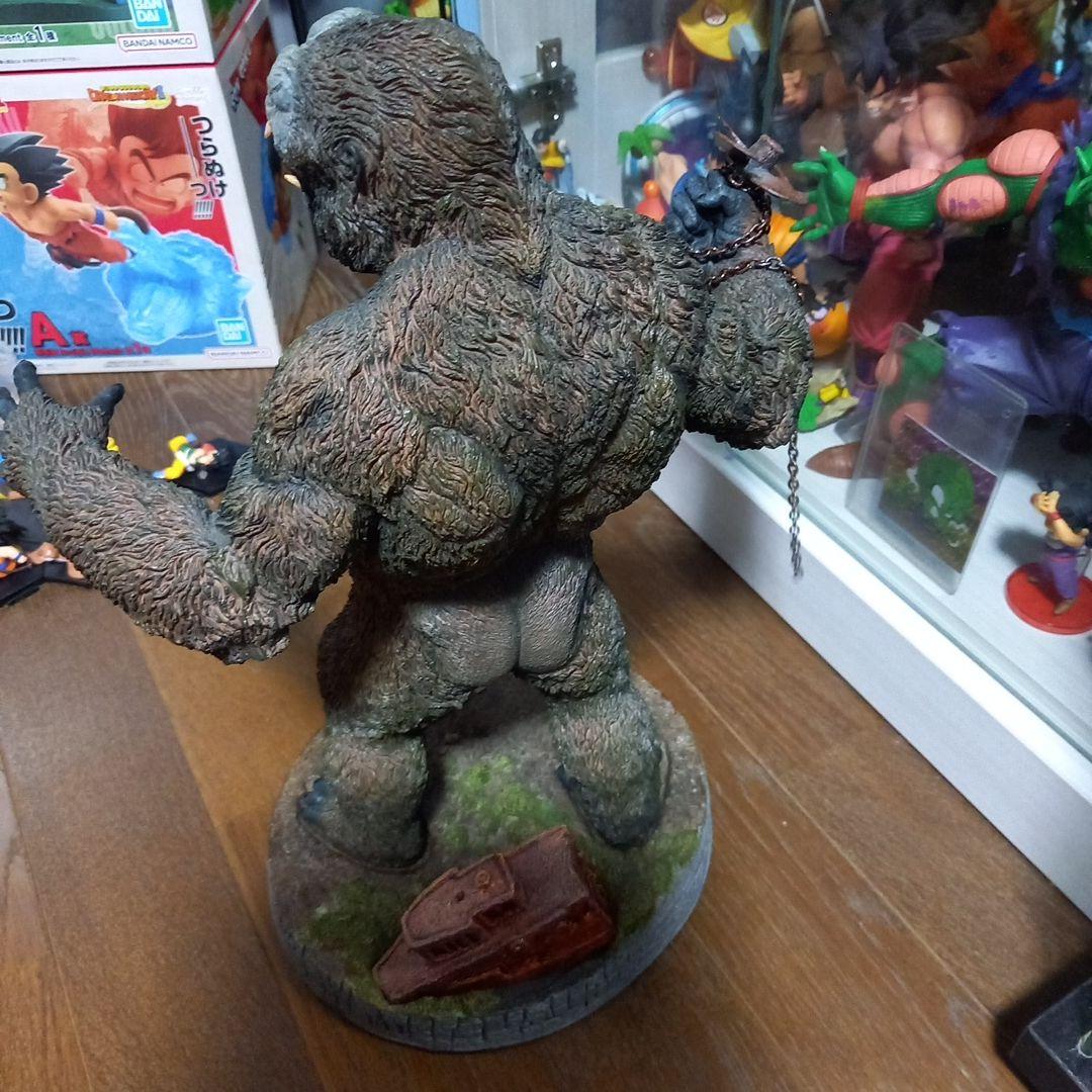 フ*ス様 キングコング フィギュア 約30cm