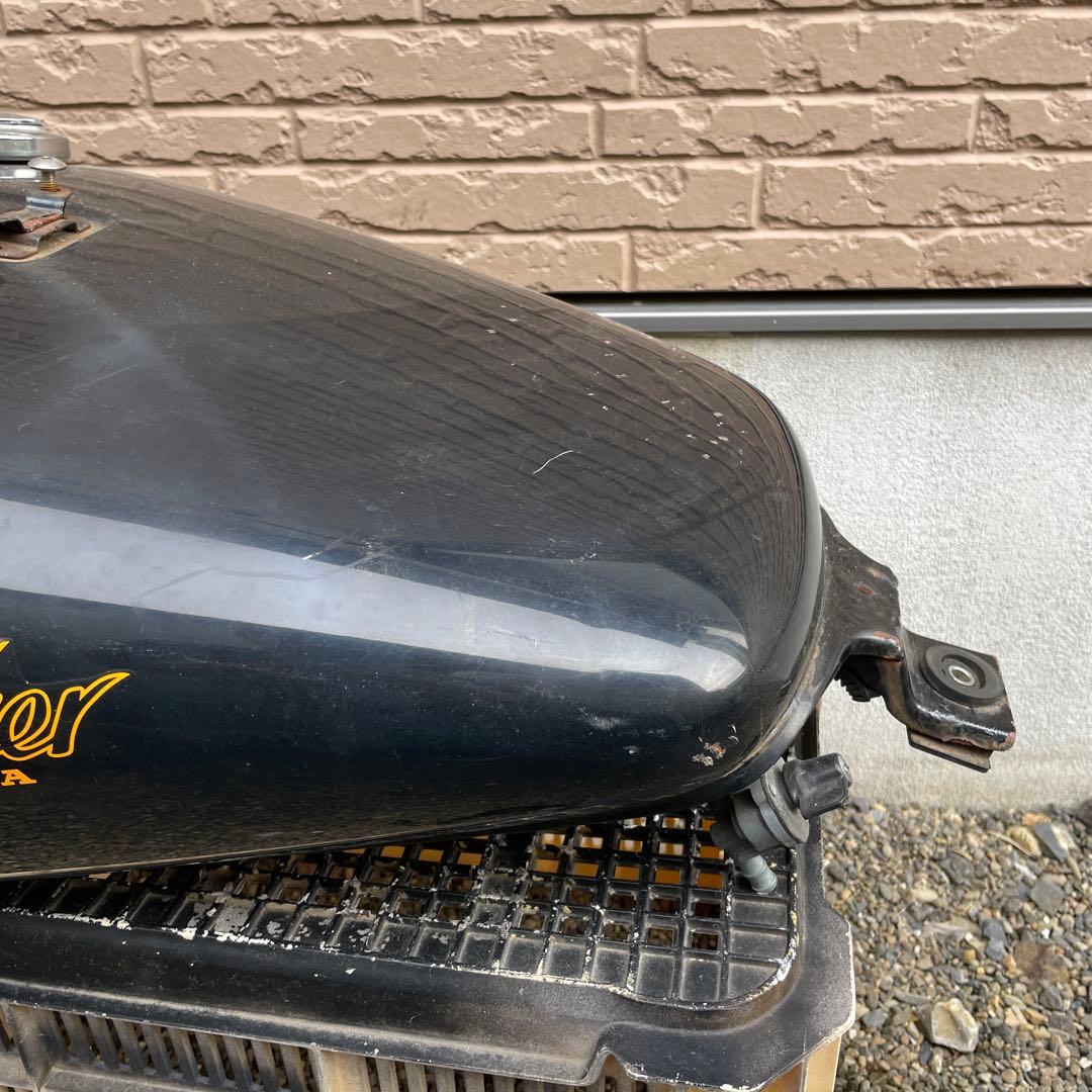 シャドウスラッシャー400 NC40 純正タンク