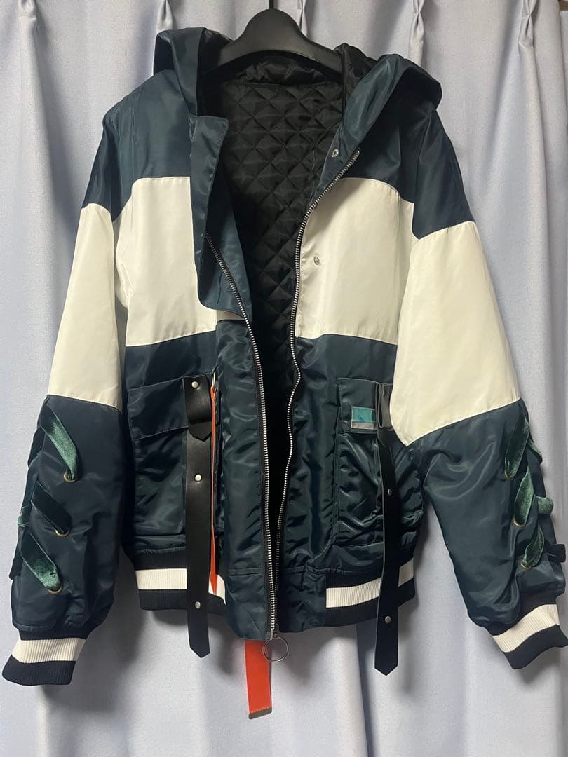 星街すいせい ジャケット ホロライブ