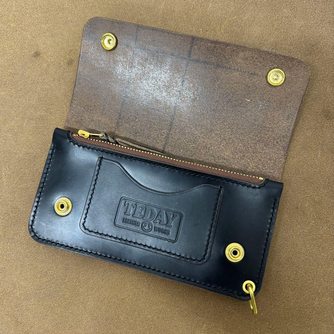 クロムエクセル　トラッカーウォレット　黒　茶心　3層　HORWEEN