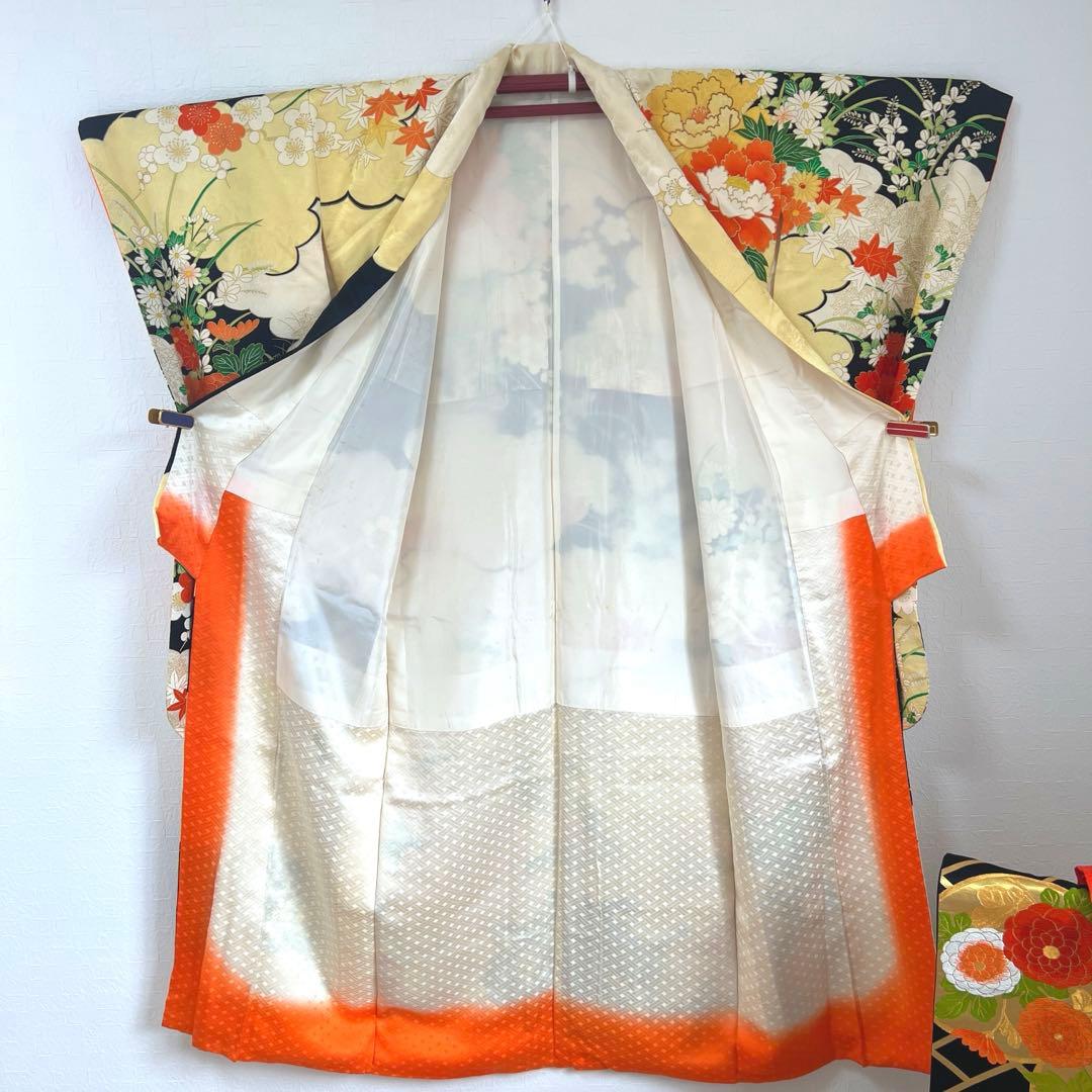 445 振袖フルセット 正絹 クリーム 橙 黒 金彩 駒刺繍 豪華 レトロ 古典