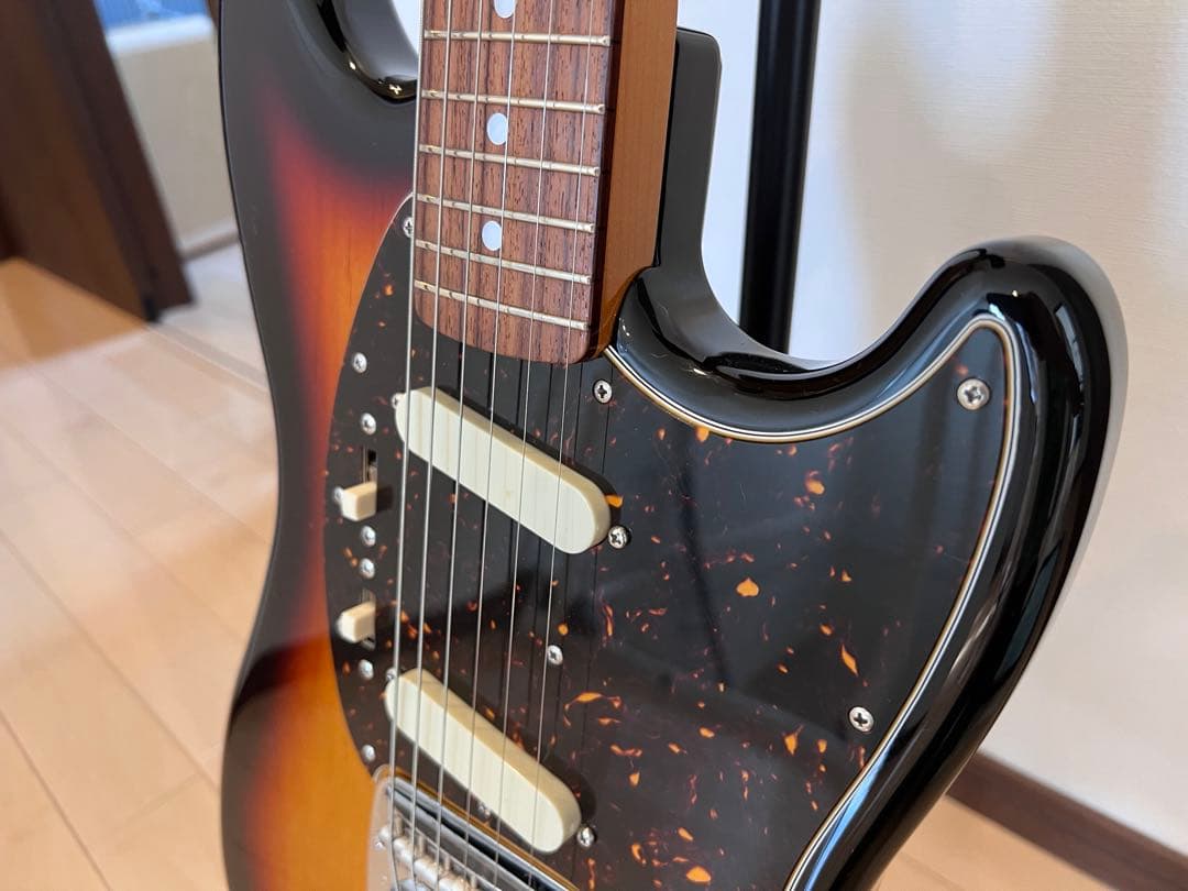 フェンダー ムスタング mustang