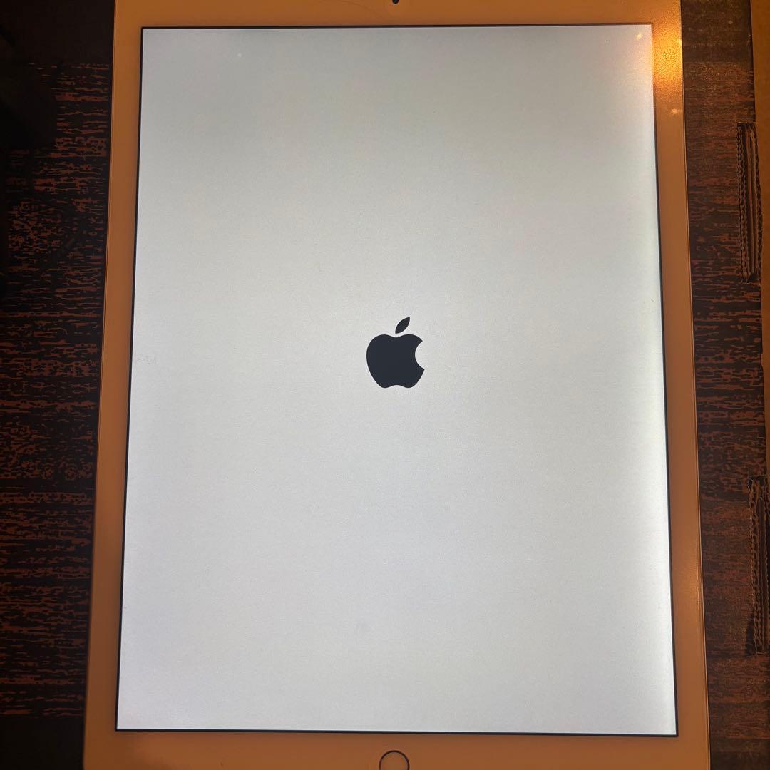 iPad Pro 第一世代　12.9 inch インチ　ゴールド　本体のみ