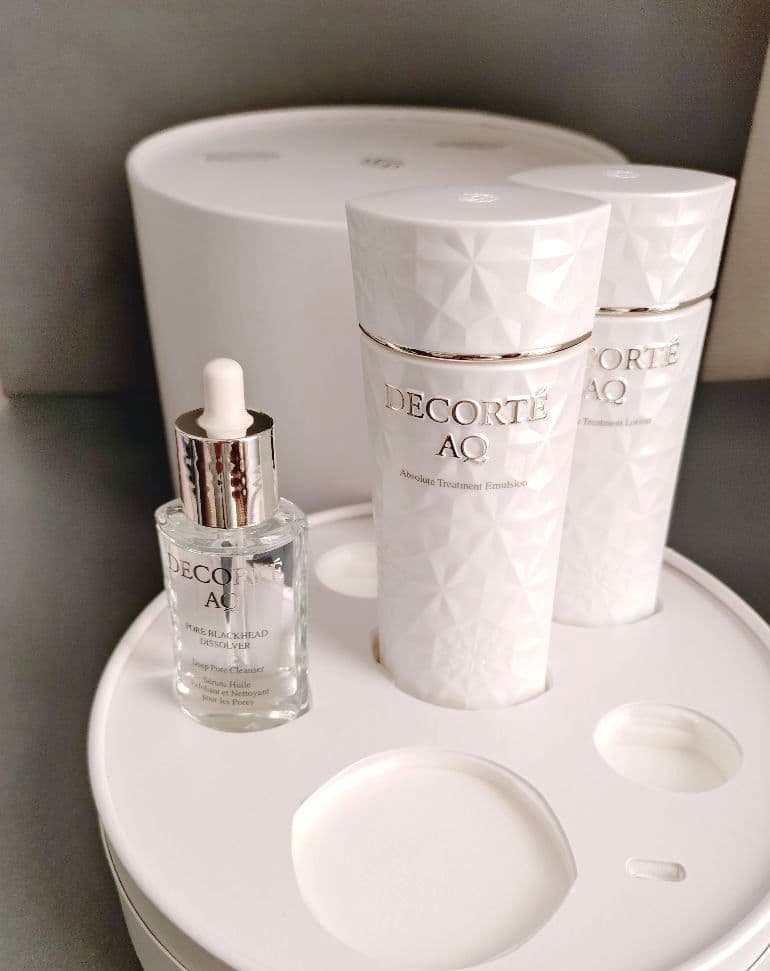 ☆*☆様 ☆新品☆コスメデコルテ　ＡＱ　ラディアンス コフレ Ⅱ 2025一部